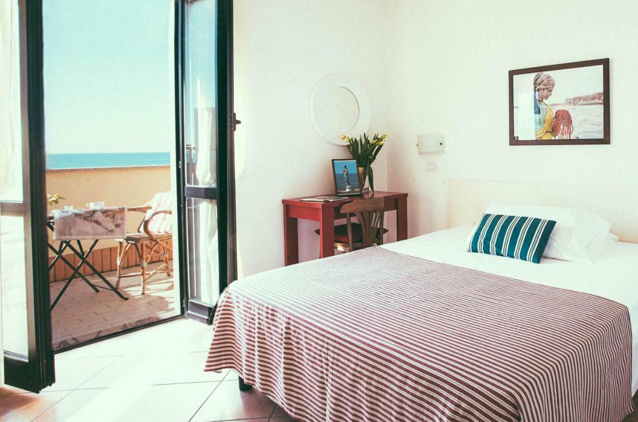 Hotel Sirenetta Lido di Ostia Esterno foto